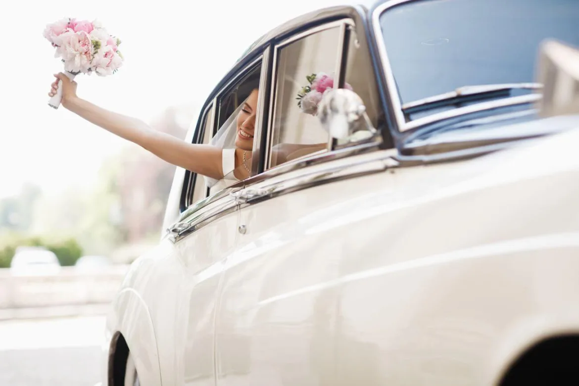 Czym podjechać do kościoła na ślub – jaki samochód wybrać?